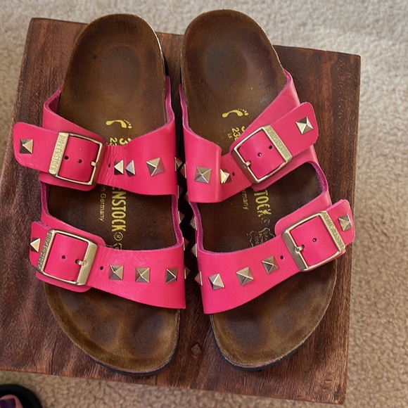𝅺THE BIRKENSTOCK women Arizona studded fuchsia size 36- RARE. - Picture 11 of 15
